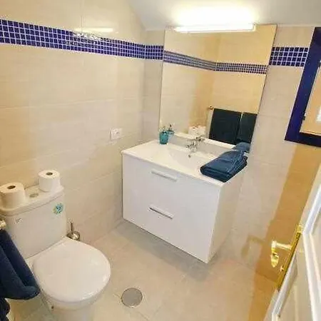 Parque Santiago Ii 322 By Tenerife And Sales * 美洲海滩